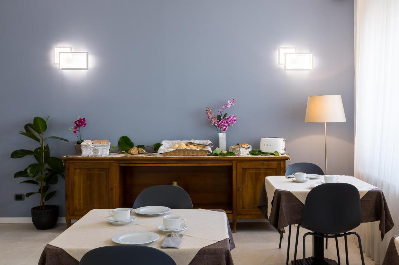 New Garden Hotel Torbole Sul Garda ภายนอก รูปภาพ